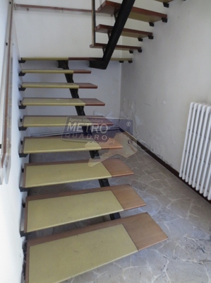 scale in legno - TERRENO EDIFICABILE THIENE (VI) CENTRO 